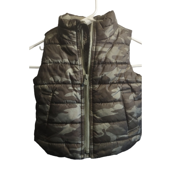 Gap Toddler Vest| 12-18 months - Picture 1 of 5